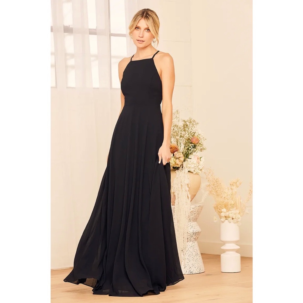 Lulu's Elegant Black Maxi Dress